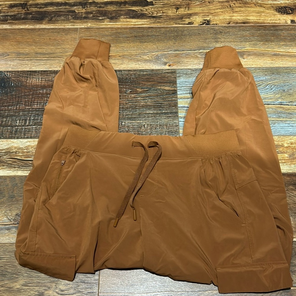 All in motion cargo joggers